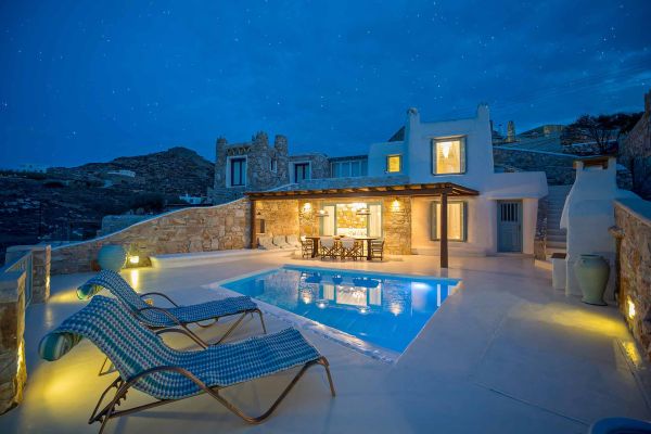 7-villa-altera-pars-of-mykonos-swimming-pool-mykonos-rocky-villasA5ABD522-9FA6-B5AF-F8E8-E3B9FF1908B8.jpg
